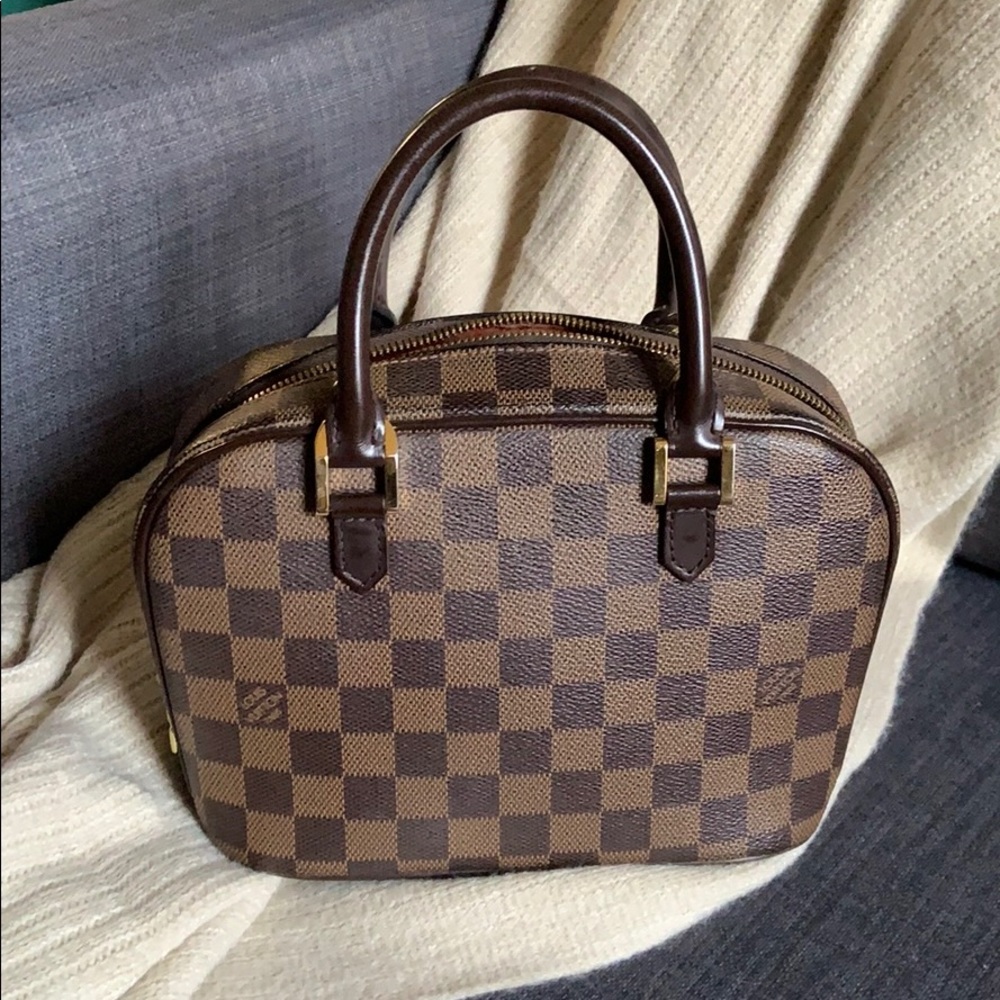 Classic Louis Vuitton tote bag - Authentic